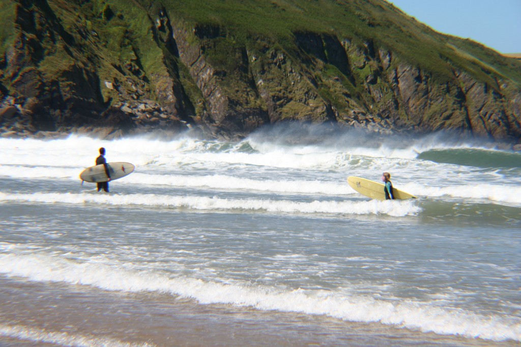 Putsborough surfing